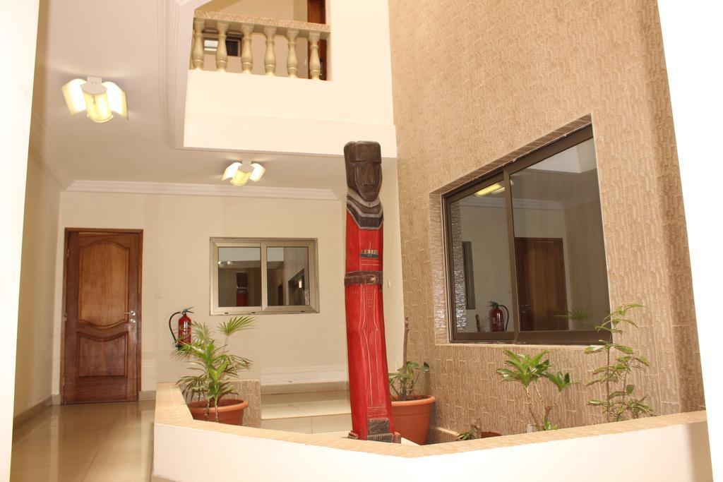 Hotel Residence Flamani Lomé Exterior photo